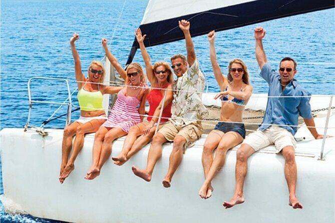 Sailing Catamaran Party to Isla Mujeres from Cancun - Itinerary Breakdown: What to Expect