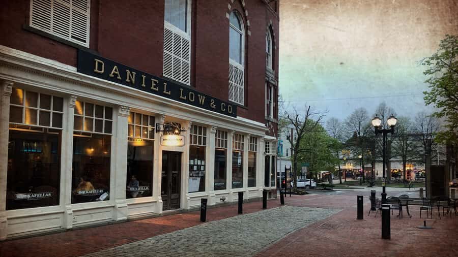 Salem, Massachusetts: Haunted Footsteps Ghost Tour - Who Should Consider This Tour?