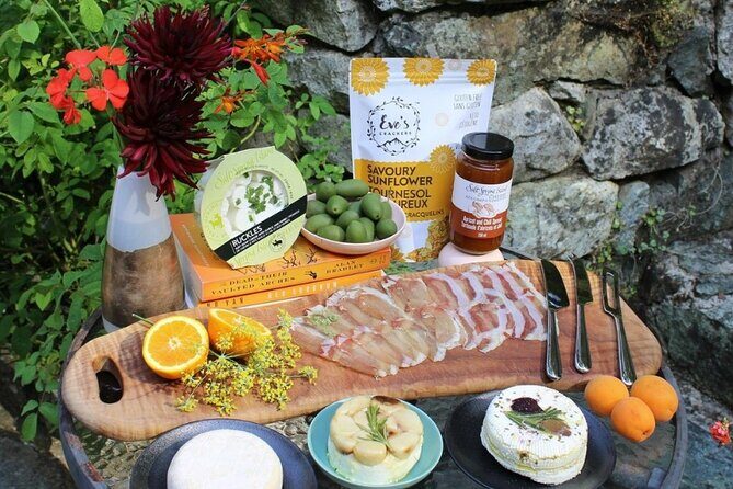 Salt Spring Island "Artisan Trail" Hop On Hop Off Tour! - Practical Details and Value