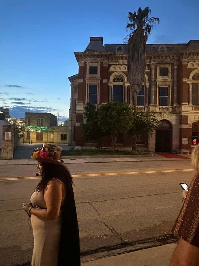 San Antonio: Ghost Walk Tour - The Experience of the Tour