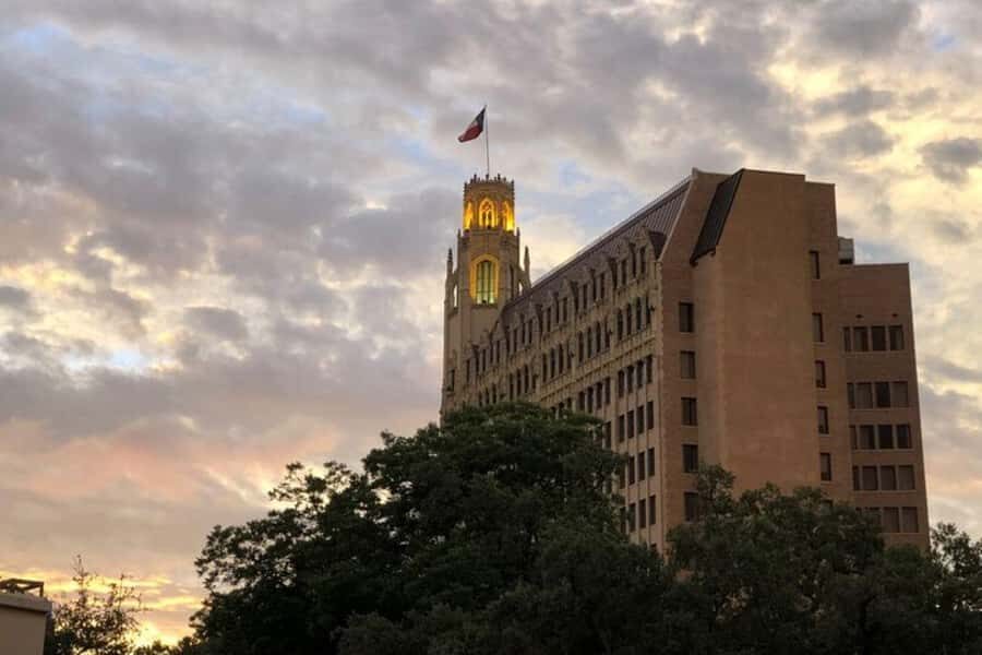 San Antonio: Haunted Dinner Tour with Ghost Walk - Practical Details and Value