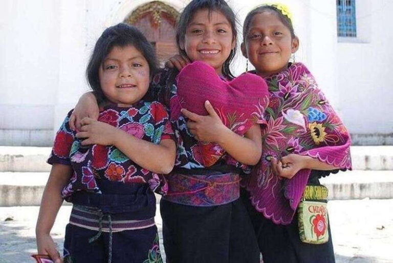 San Cristobal: Zinacantan and San Juan Chamula Tour - Key Points