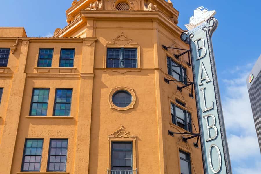 San Diego Downtown Highlights Private Guided Walking Tour - What Sets This Tour Apart?