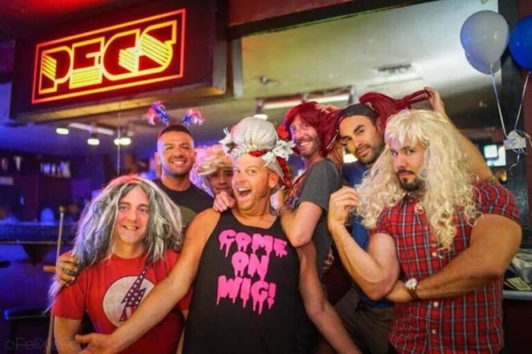 San Diego: Hillcrest Drag Queen 5 Bar Crawl with Shots - Why This Tour Is a Great Choice for Travelers