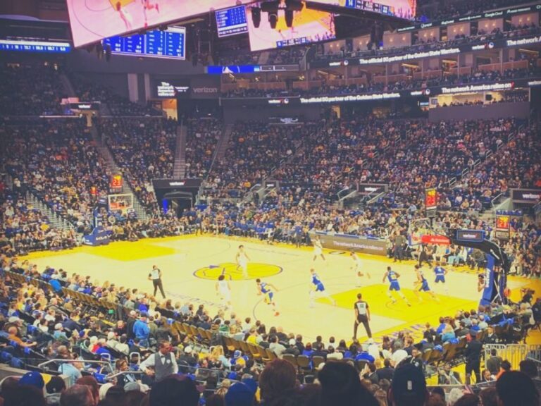 San Francisco: Golden State Warriors Basketball Game Ticket - The Game Itself: What You Can Expect