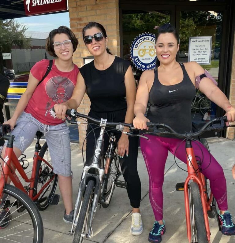 Sanford: City Bike Rental with Helmet and Lock - Who Will Enjoy This Experience Most?