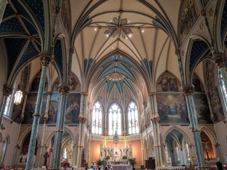 Savannah: Historic Districts & Bonaventure Private Tour - The Heart of Savannah in a Compact Tour