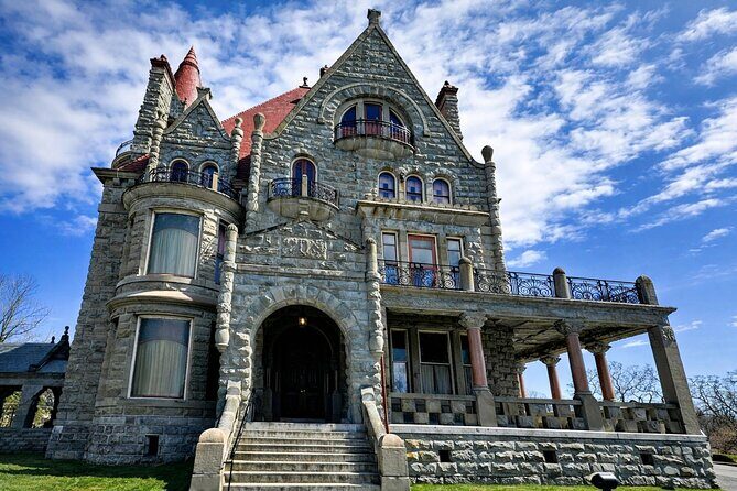 Scenic Family Adventure with Butchart Gardens and City Highlights - The Sum Up