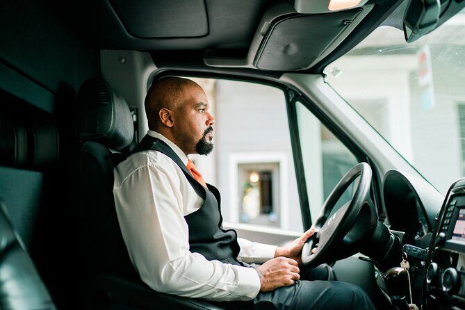 Seattle Arrival Chauffeur Driven Airport Transport - Why This Service Offers Good Value