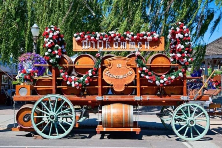 Seattle: Snoqualmie Falls and Leavenworth Day Trip - Evaluating the Value