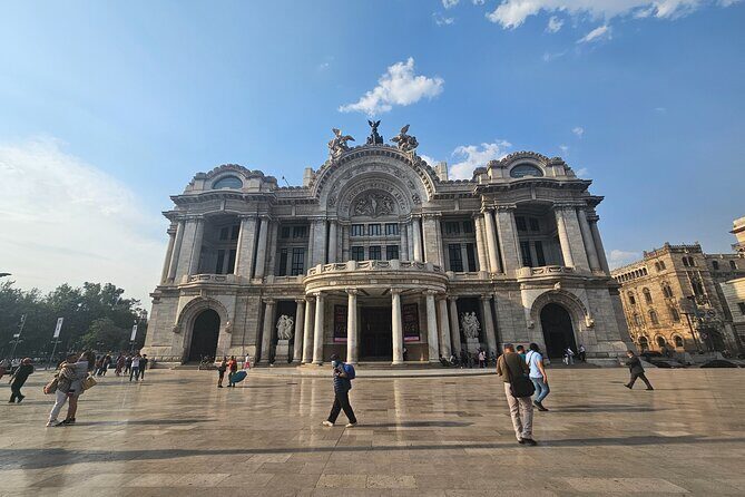 Secrets of the Historic Center Markets and Culture - An Authentic Peek into Mexico City’s Historic Core