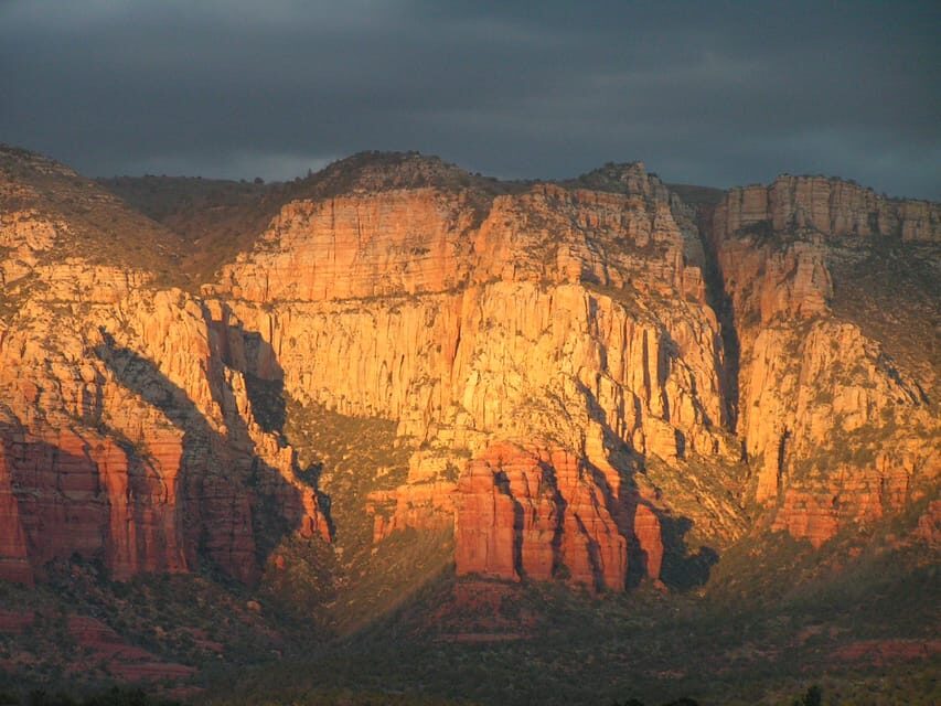 Sedona: PRIVATE Pavement 2-Hour Highlights Jeep Tour - The Experience: What’s Included and What to Expect