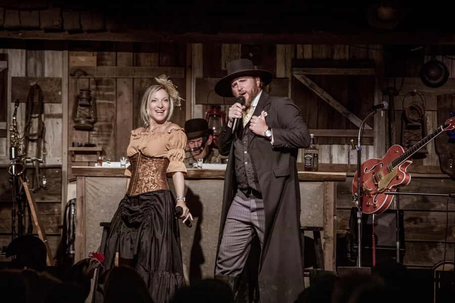 Sedona: Western Dinner Theater and Town Experience - The Value and Who This Tour Is For