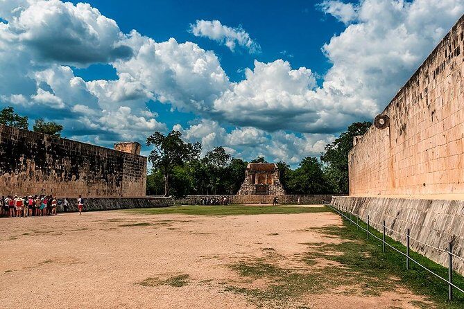 Self-Guided Audio Tour - Chichen Itza, the Greatness of the Mayas - Who Will Benefit Most?