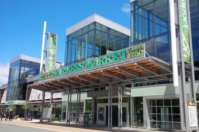 Self-Guided Scavenger Hunt: Halifaxs Hopping Harbour - What the Experience Feels Like