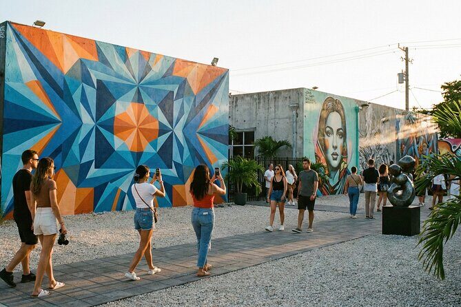 Self Guided Walking Tour at Miami - The Experience and Practicalities