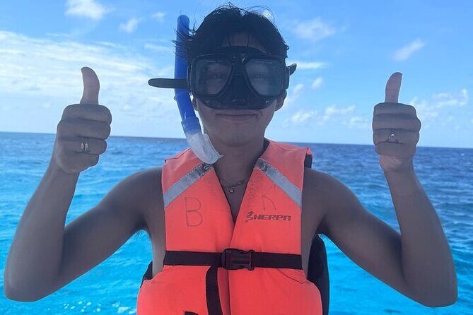 Shared snorkeling in Palancar, Colombia and El Cielo - A Deep Dive into the Cozumel Snorkeling Tour