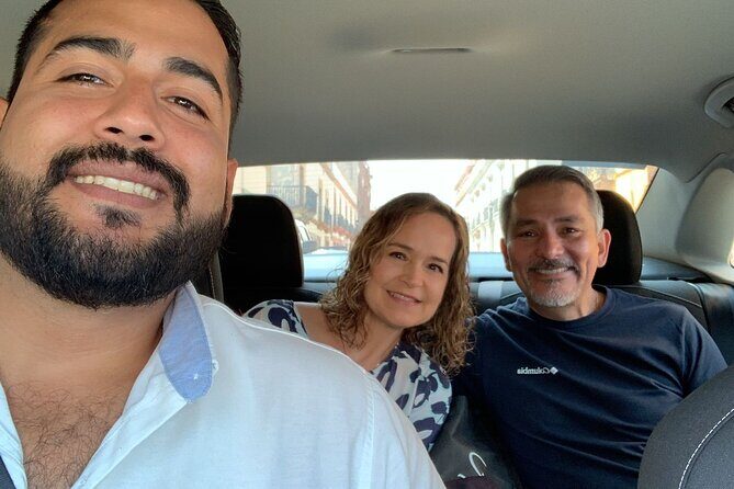 Shared Transfer from Downtown Oaxaca to the Airport - In-Depth: The Experience and Its Pros and Cons