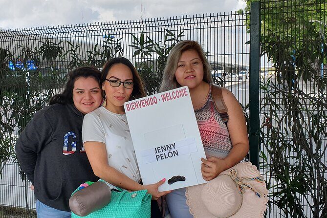 Shared Transportation to Cancun Airport from the Cancun Hotel Strip - A Practical Look at the Experience