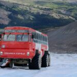 Shuttle from Calgary Canmore Banff to Columbia Icefield - Transportation and Group Dynamics