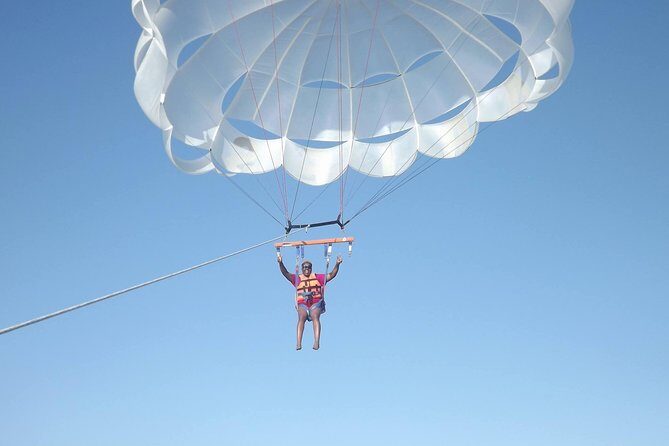 Single, or Double PARASAILING in Cabo with Views of The Arch - What to Bring and Wear