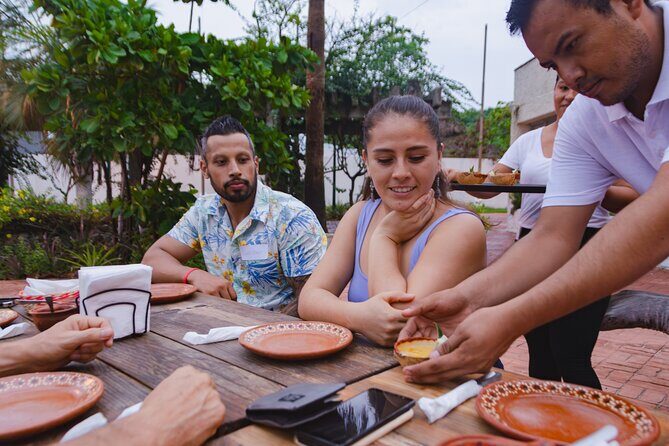 Sips and Smiles Walking Experience - The Itinerary: What to Expect at Each Stop