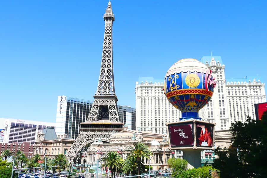 Skip-the-line Eiffel Tower and Paris Las Vegas Private Tour - The Itinerary Breakdown