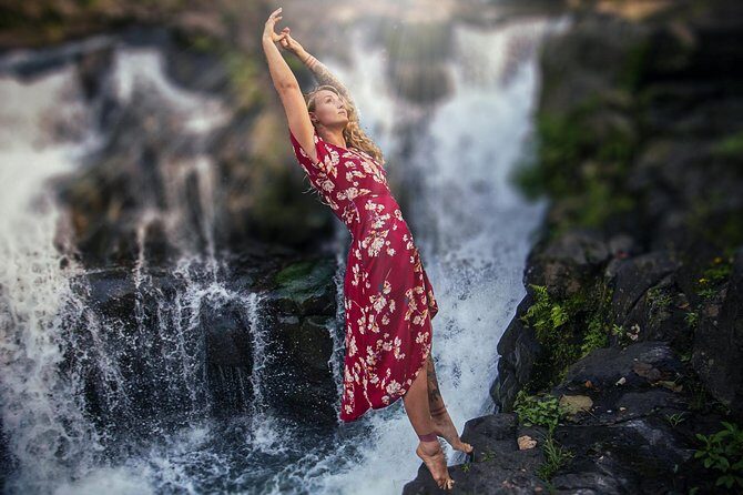 Social influencer and Travel Blogger Adventure on Kauai - Price and Value: Is This Tour Worth It?