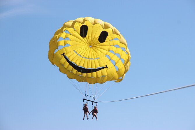 Solo Parasailing Experience in Kelowna - Meeting Point and Logistics