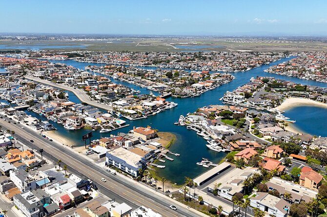 Stand-up Paddleboard Rentals Huntington Beach - What to Expect During Your Paddleboard Rental