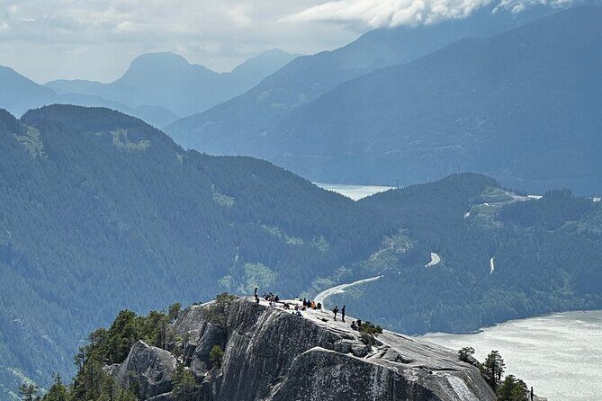 Stawamus Chief Hike - The Value of Guided Tour Experience