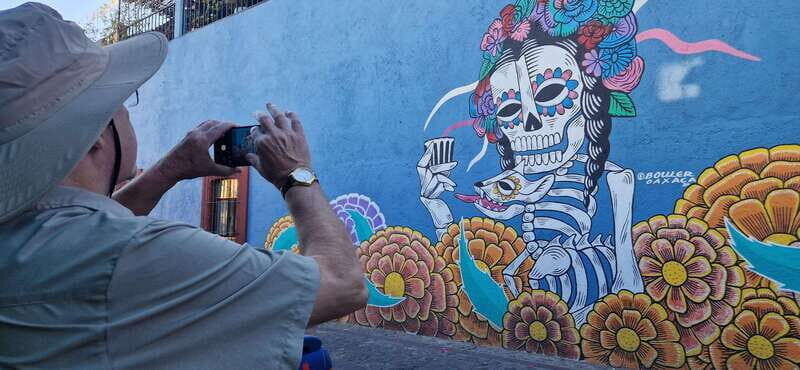 Street Art with an artist - Why It’s Special