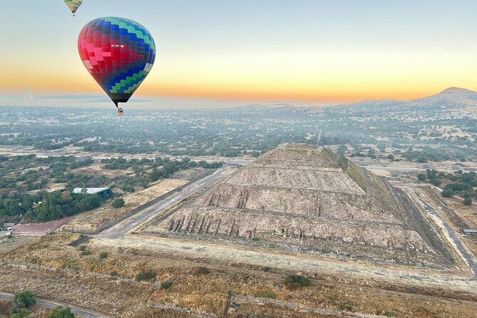 Sunrise Balloon Flight over Teotihuacan and Breakfast in Cueva - Authenticity and Cultural Connection