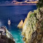 Sunset + High Cliff Divers La Quebrada at La Perla - Only Drinks - Who Will Love This Experience?