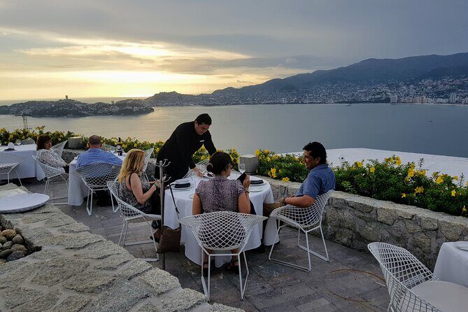 Super DeLuxe Bella Vista Dinner &1 Drink +2 Drinks at CliffDivers - What Travelers Say