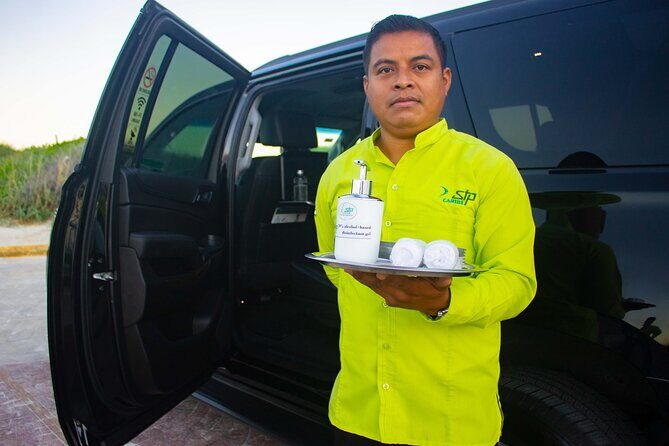 Suv departures from Playa del Carmen to Cancun Airport - The Sum Up