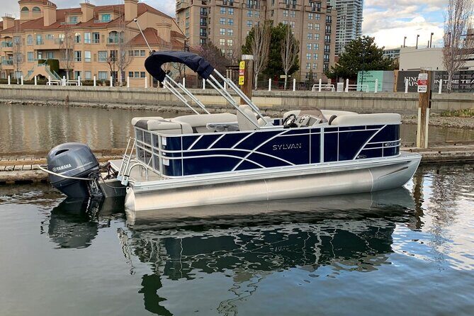 Sylvan Mirage Cruise Pontoon Boat Rental - Authentic Perspectives from Other Travelers