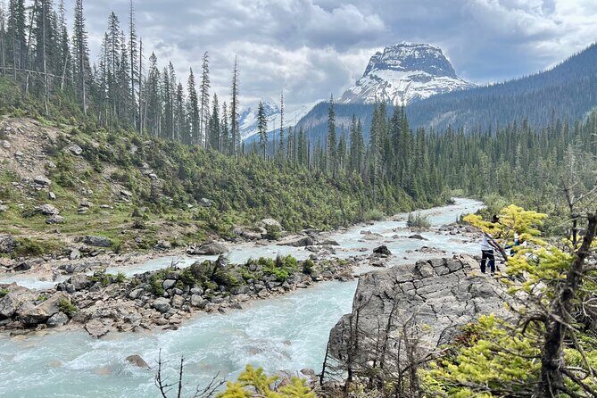 Takakkaw Falls Yoho National Park Bus Tour - The Itinerary in Detail