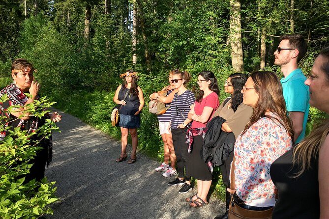 Talking Trees: Stanley Park Indigenous Walking Tour Led by a First Nations Guide - The Itinerary in Depth