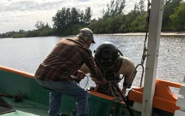Tarpon Springs: Sponge Dock Stroll - Who Should Consider This Tour?