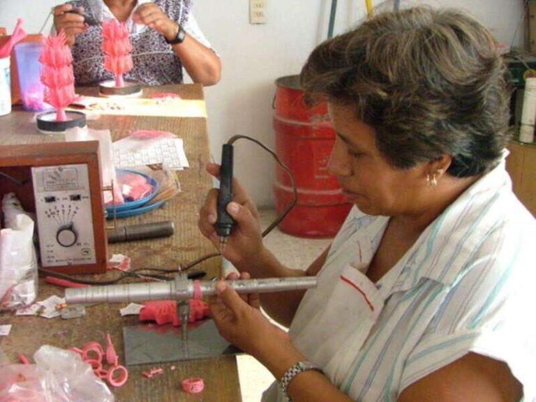 Taxco: Visit a Taxqueña Silversmith's Workshop - The Craftsmanship in Detail