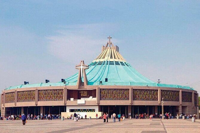 Teotihuacan and Basilica of Guadalupe with mezcal, tequila & handcrafts - The Marvels of Teotihuacan