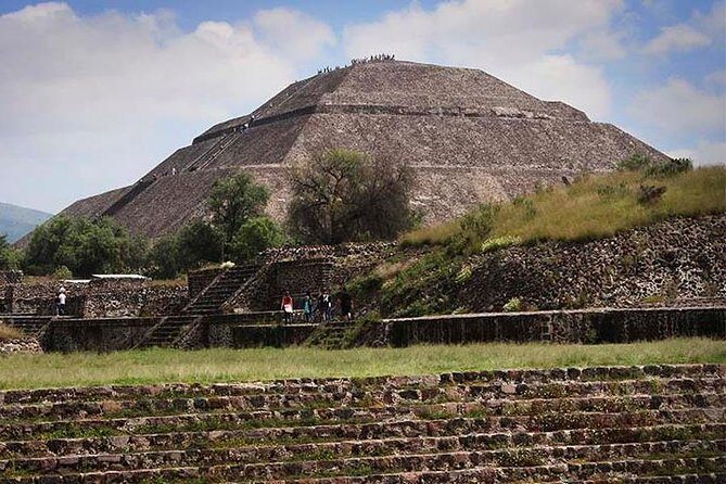 Teotihuacan & Basilica Guadalupe Tour with lunch - The Itinerary: Step-by-Step Breakdown