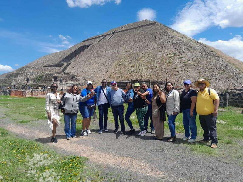 Teotihuacan & Basilica of Guadalupe: Private Tour with Lunch - What Travelers Say