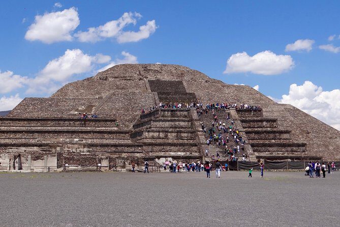 Teotihuacan pyramids from San Miguel de Allende - Why Choose a Private Tour?