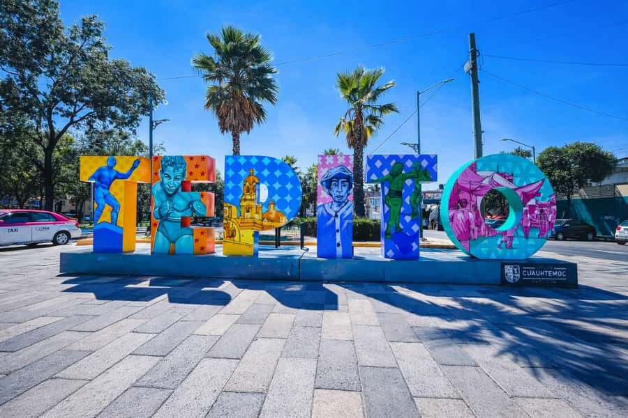 Tepito from the inside: flea markets, street food, and everyday life - Who Will Appreciate This Tour?