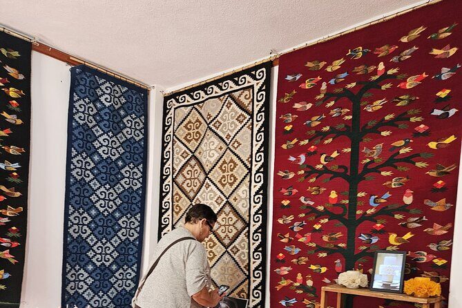 Textiles, Chocolate, Candle-Making and Master Painter - The Itinerary in Detail