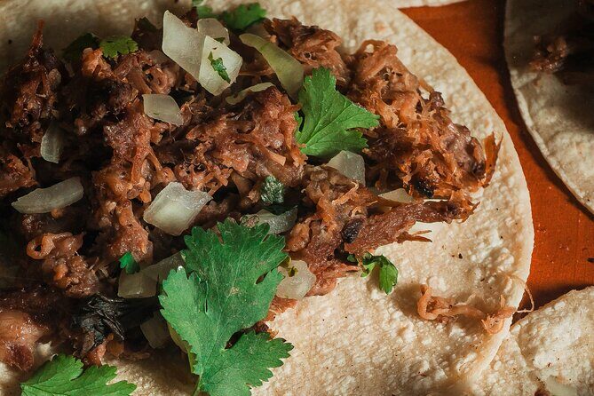 The best walking tour in the neighborhood of Versalles - The Sum Up