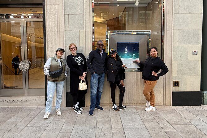 The Beverly Hills Scavenger Hunt - Who Will Enjoy This Tour?