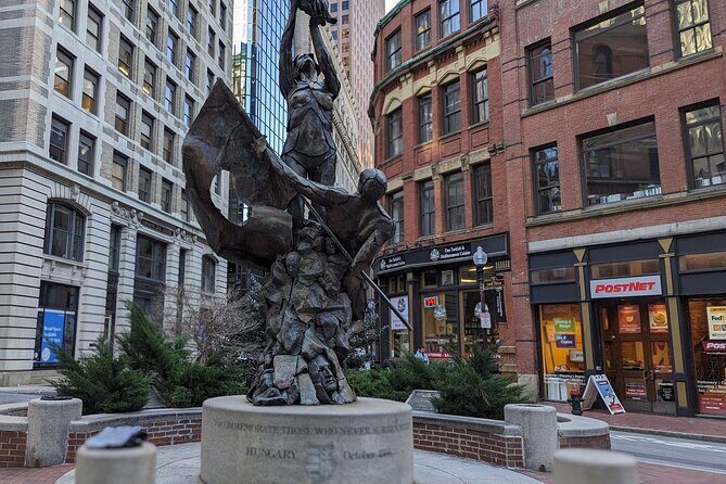 The Boston Massacre: An Audio Guide to the Citys Bloodiest Event - Who Will Love This Tour?